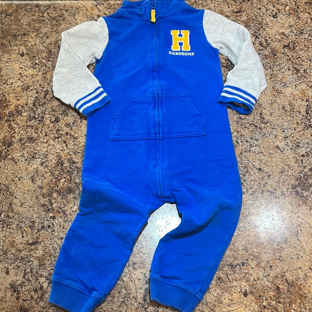 Carters Outfit - 18 Months